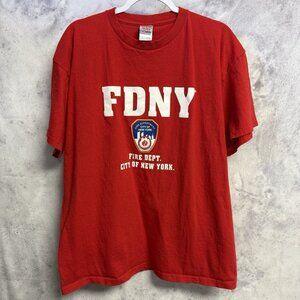 FDNY New York Fire Department T Shirt Mens XL Red Short Sleeve Vintage 2006